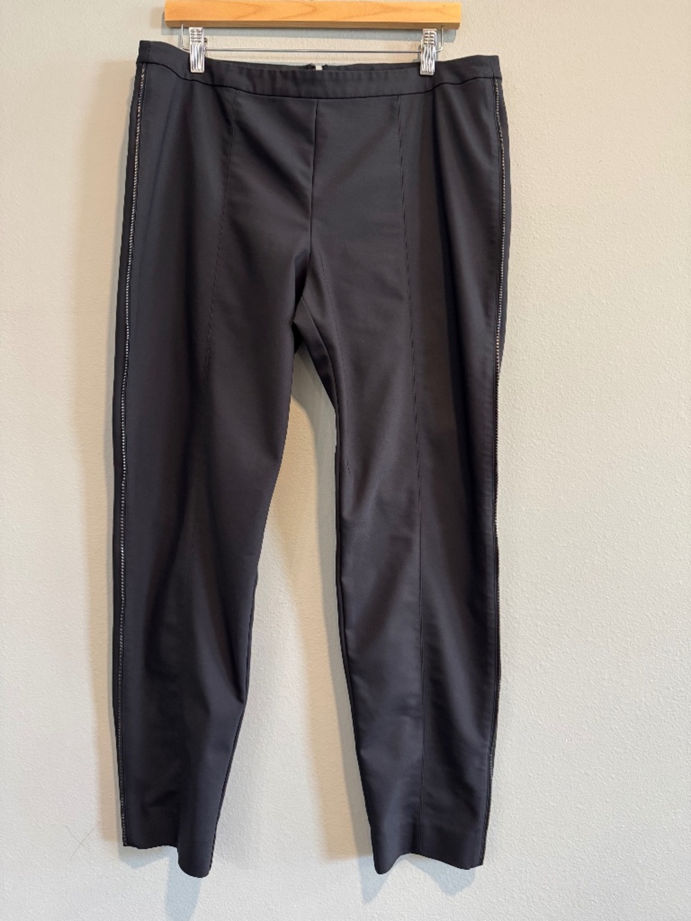 ST. John Dress Pants 12 Quiet Luxury Timeless Classic Elevated Basics Workwear